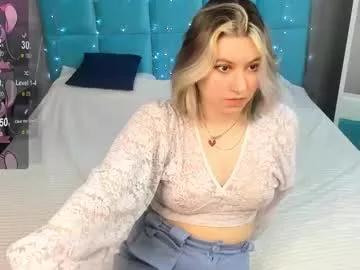 chloebloss0m from Chaturbate is Freechat