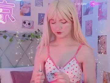 Try our streaming cams variety and talk on a personal level with our adorable girls streamers, showing off their bountiful shapes and dildos.