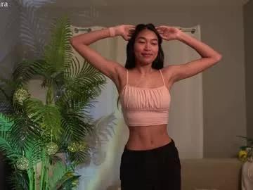 Littlemiss_kira from Chaturbate