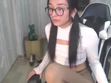 lucia_t_ from Chaturbate is Freechat