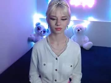 luna_blaze22 from Chaturbate is Freechat