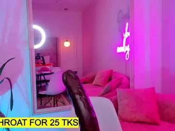 Try our streaming cams variety and talk on a personal level with our adorable girls streamers, showing off their bountiful shapes and dildos.