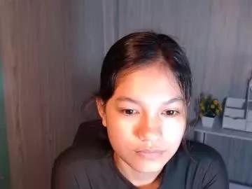 urlovely_michxx from Chaturbate is Freechat