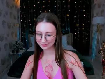 yourlovelystory from Chaturbate is Freechat