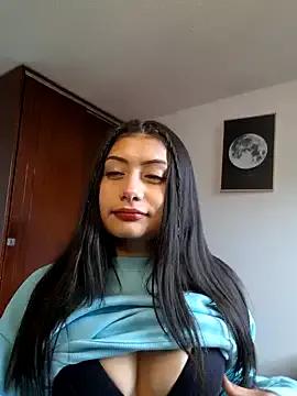 _Danna from StripChat is Freechat