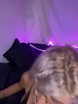 AlyssaHottv_ from StripChat is Group