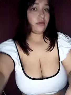 Angiee2001 from StripChat is Freechat