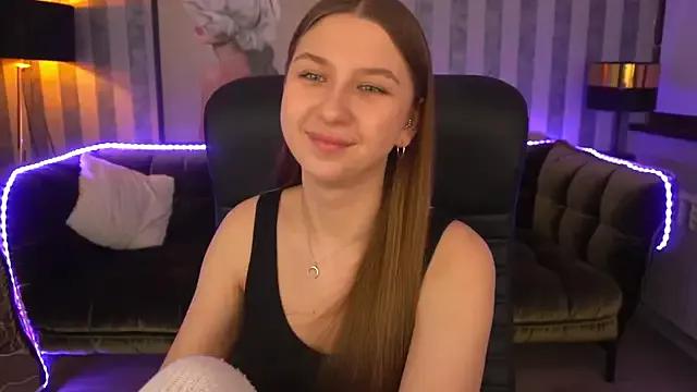 AureliaBliss_ from StripChat is Freechat