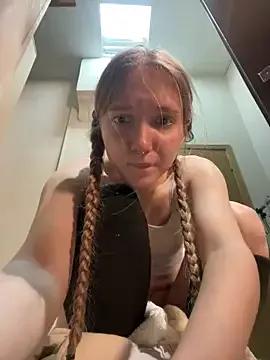 Baby_Tiny from StripChat