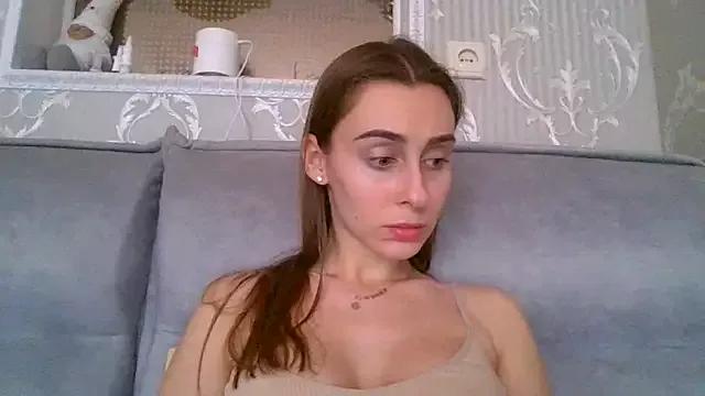 Barbie_Giirls_ from StripChat is Freechat