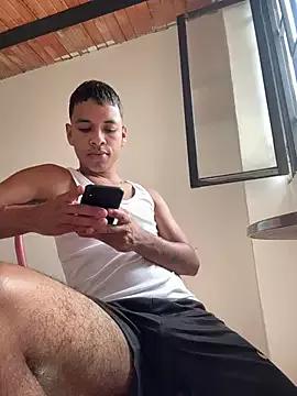 Boyscret from StripChat is Freechat