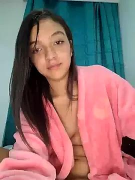 Briannasweeth17 from StripChat is Freechat