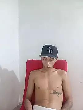 Chris_black21 from StripChat is Freechat