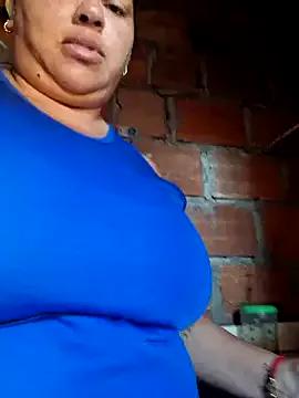 chubby_sexy_big_tits from StripChat is Freechat