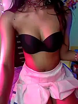 crezygirl0143 from StripChat is Freechat