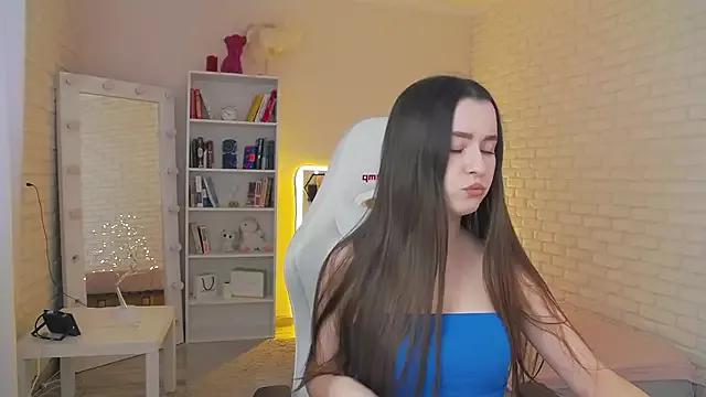 CrystaI_Rose from StripChat is Freechat