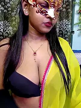 Cute_SD_Love from StripChat is Freechat