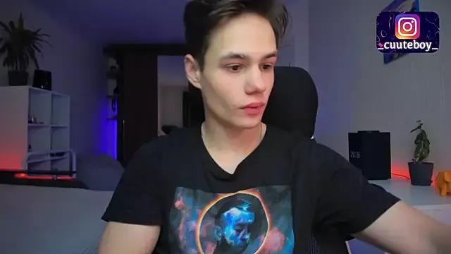 Cuute_boy from StripChat