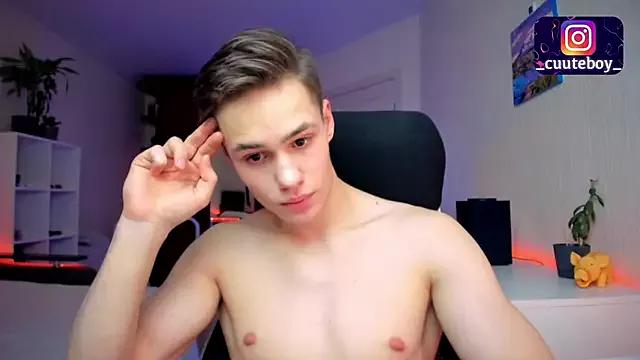 Cuute_boy from StripChat