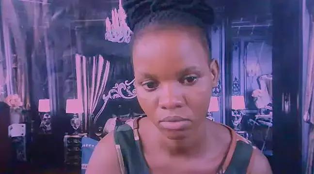 EbonyHotty4u from StripChat is Freechat