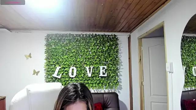 Enma__clark from StripChat is Freechat