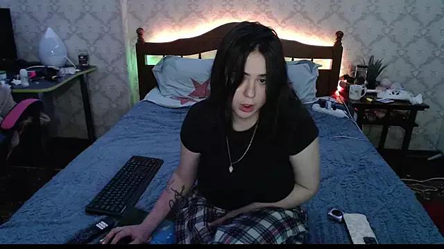 FelvivalKitty from StripChat is Freechat