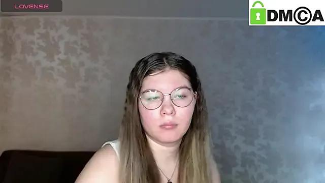 holy_michela from StripChat is Freechat