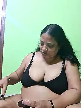 horny_rosy from StripChat is Freechat