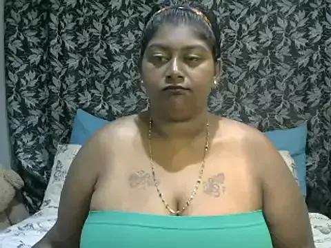 indiansuga from StripChat is Freechat