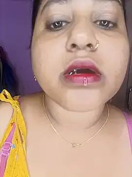 Kamwali_Baby from StripChat is Freechat