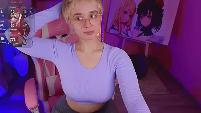 Try our streaming cams variety and talk on a personal level with our adorable girls streamers, showing off their bountiful shapes and dildos.