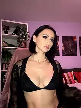 Try our streaming cams variety and talk on a personal level with our adorable girls streamers, showing off their bountiful shapes and dildos.