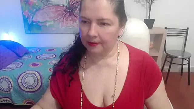 leonela_69 from StripChat is Freechat