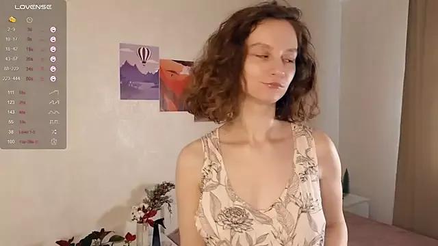 Leya_Curly from StripChat is Freechat