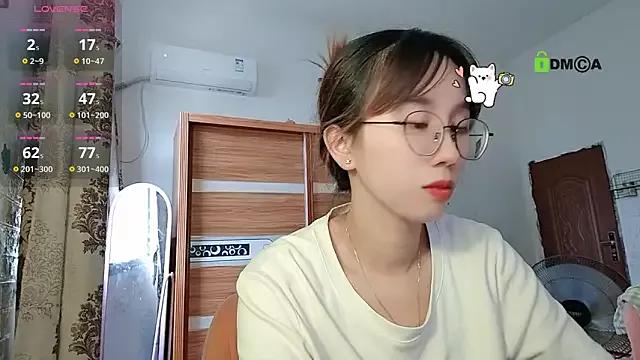 Lili_666 from StripChat