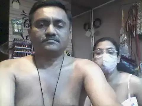 LOVEGURU_D from StripChat is Freechat