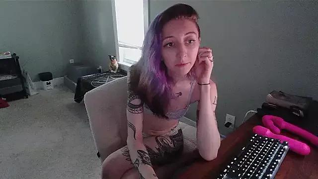 Try our streaming cams variety and talk on a personal level with our adorable girls streamers, showing off their bountiful shapes and dildos.