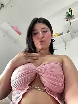 MeganRyderr from StripChat is Freechat