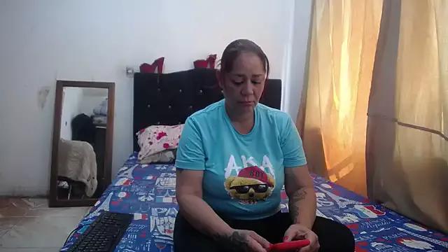 merryymaturee_ from StripChat is Freechat