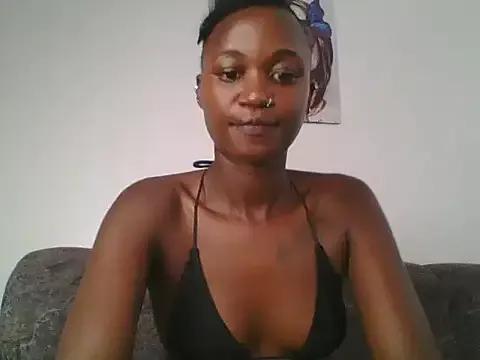 MissLilly1 from StripChat is Freechat