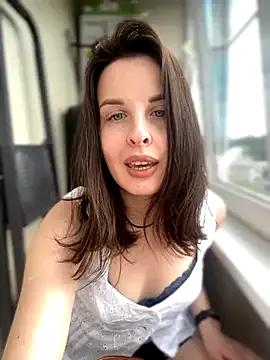 MollyBer from StripChat is Freechat
