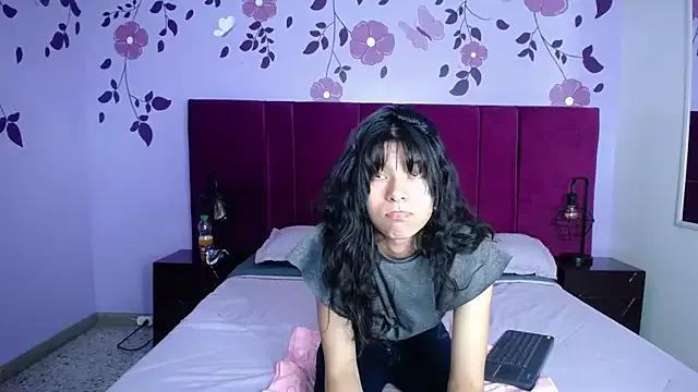 nathalya_summer from StripChat is Freechat