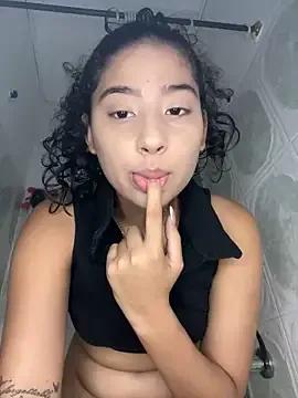 rihanna_gonzales from StripChat is Freechat