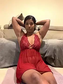 RoseMelanie from StripChat is Freechat