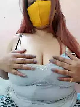 Ruchikalive from StripChat is Freechat