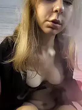 SandraSugar from StripChat is Freechat