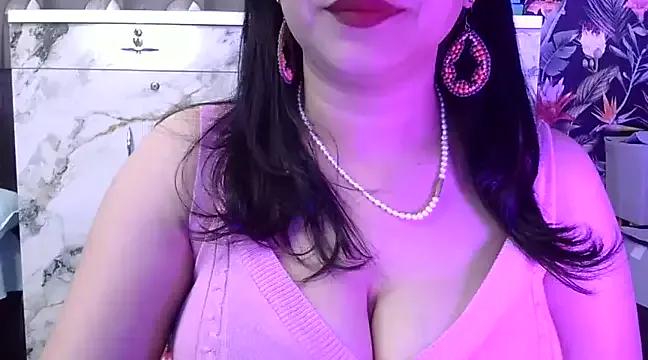 SEXY_MILI143 from StripChat is Freechat