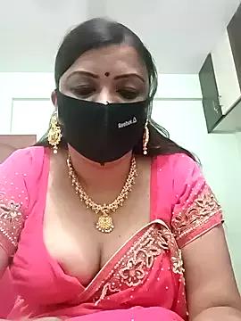 Sujatha_Cute from StripChat is Freechat