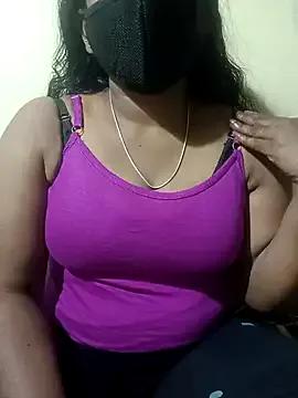 Tamil_Nivya_ from StripChat is Freechat