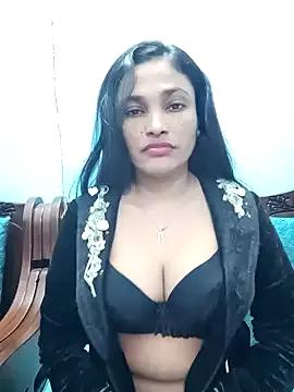 Tina-Sen from StripChat is Freechat